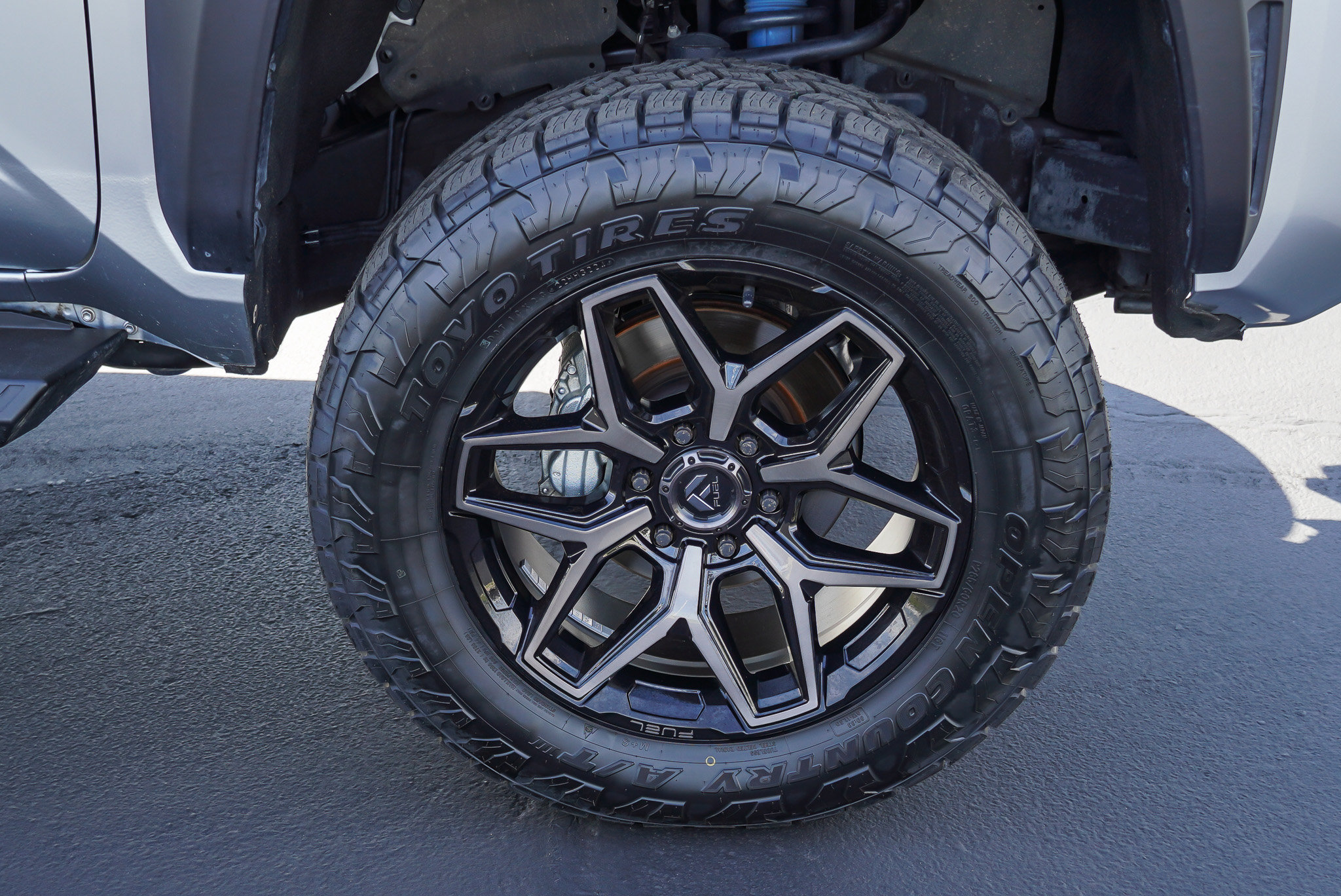 2025 Toyota Tacoma TRD Off Road - Photo 10