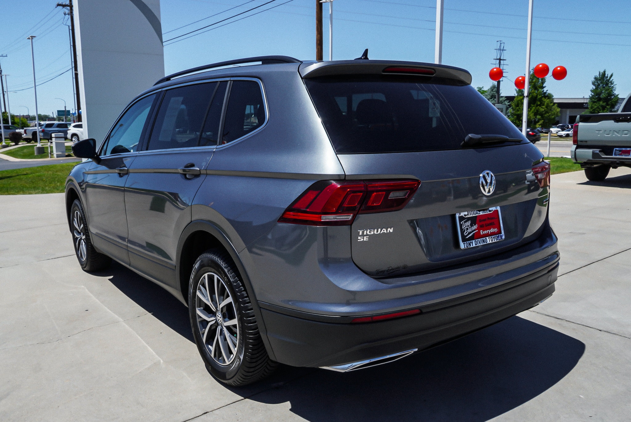 2019 Volkswagen Tiguan SE - Photo 6