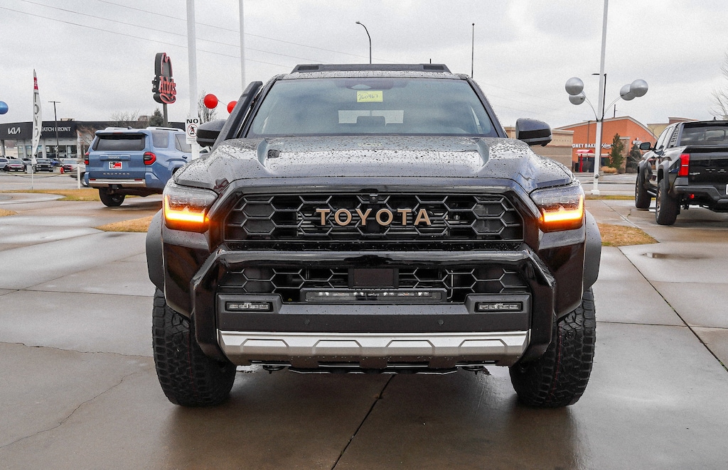 New 2026 Toyota 4Runner i-FORCE MAX Trailhunter SUV