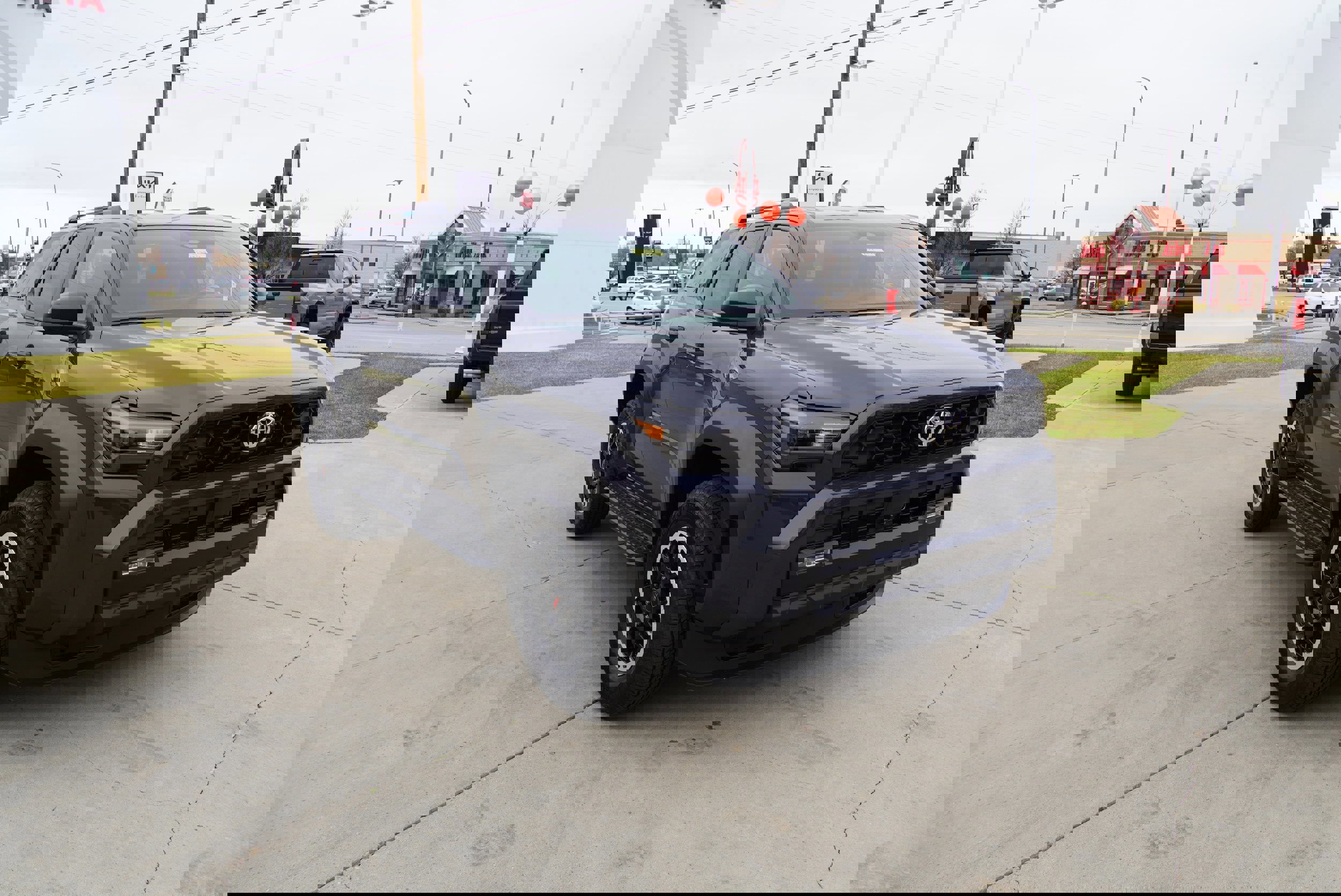 2025 Toyota 4Runner TRD Off-Road Premium photo 2