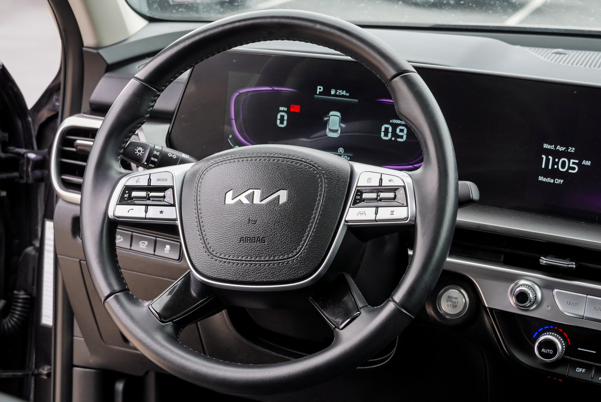 2025 Kia Telluride S - Photo 34