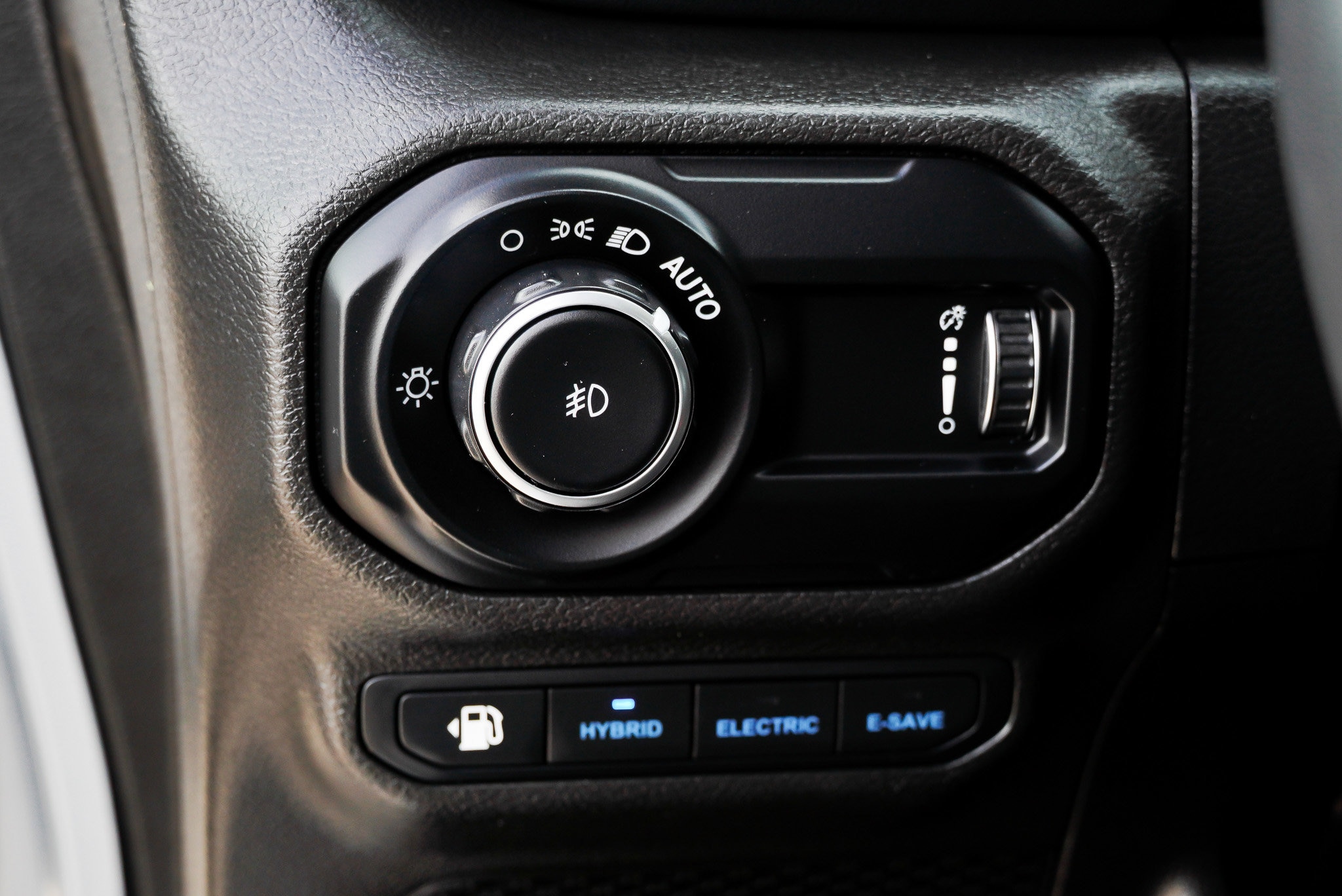 2023 Jeep Wrangler 4xe Sahara 4XE - Photo 18