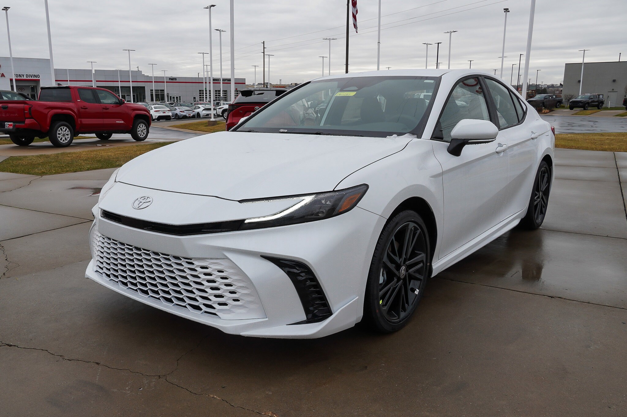 2026 Toyota Camry XSE photo 4