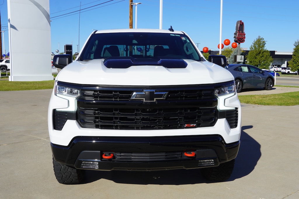 Used 2022 Chevrolet Silverado 1500 LT Trail Boss Truck Crew Cab