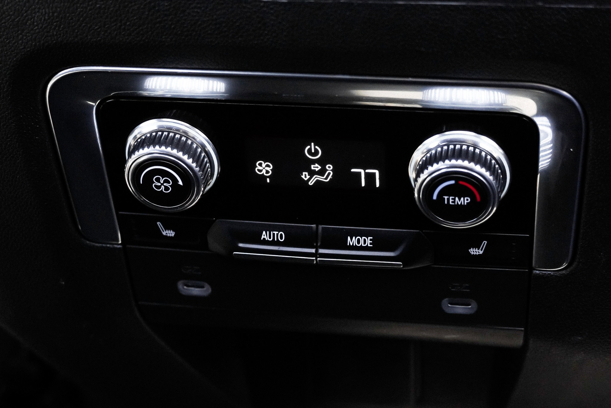 2024 GMC Yukon XL SLT - Photo 34