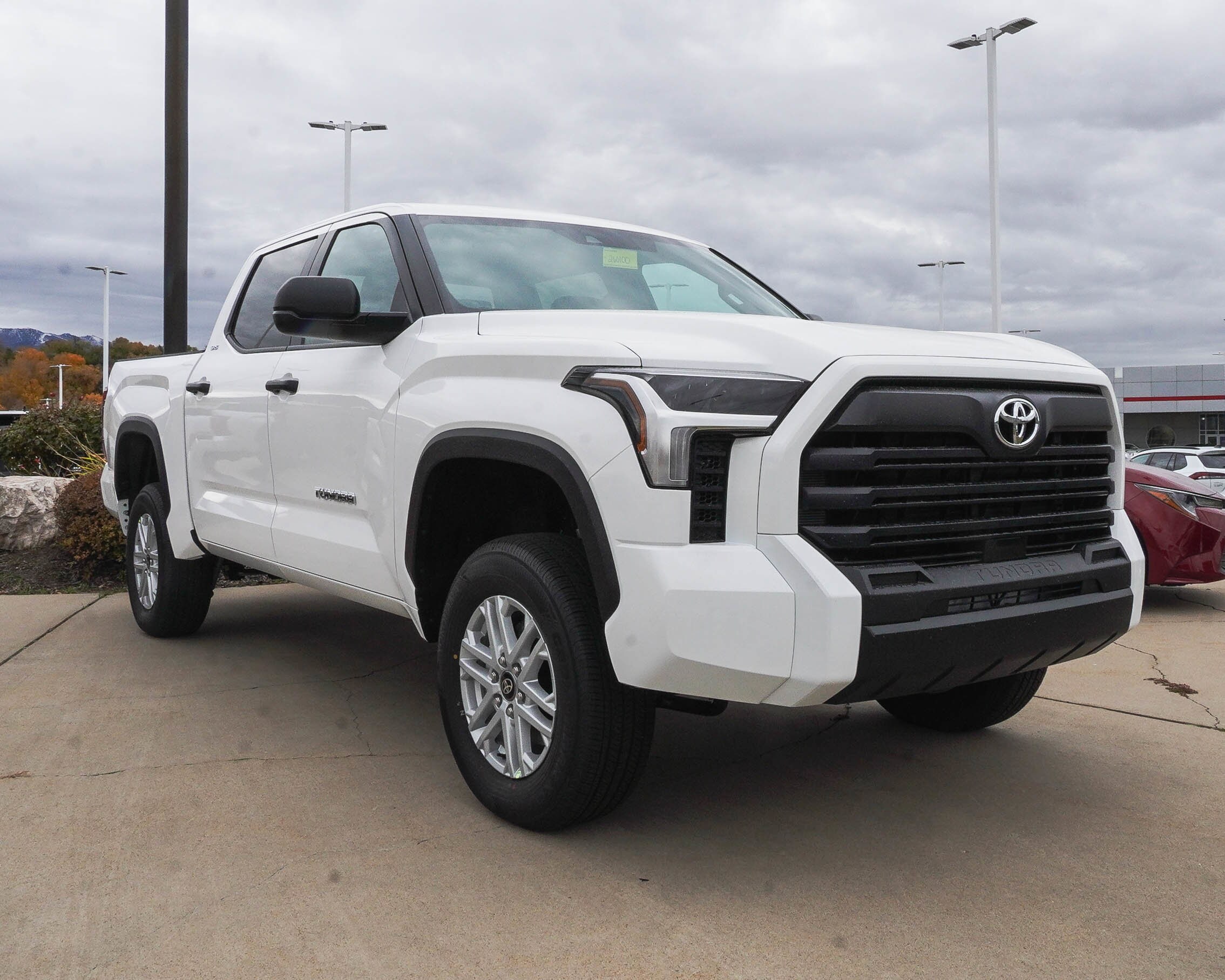 2026 Toyota Tundra SR5 CrewMax photo 2