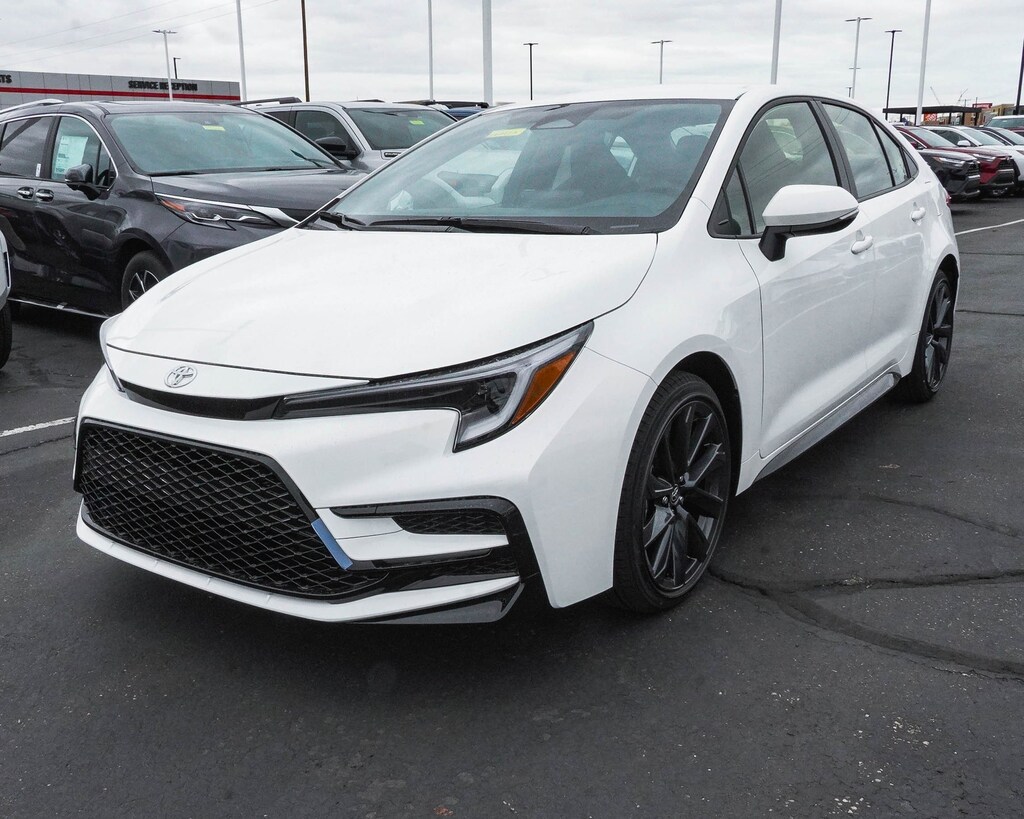 New 2026 Toyota Corolla Hybrid SE Sedan