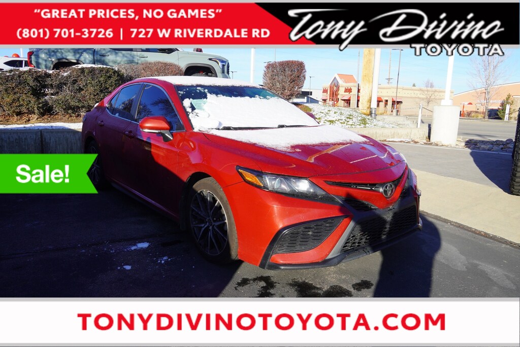 Used 2021 Toyota Camry SE Sedan
