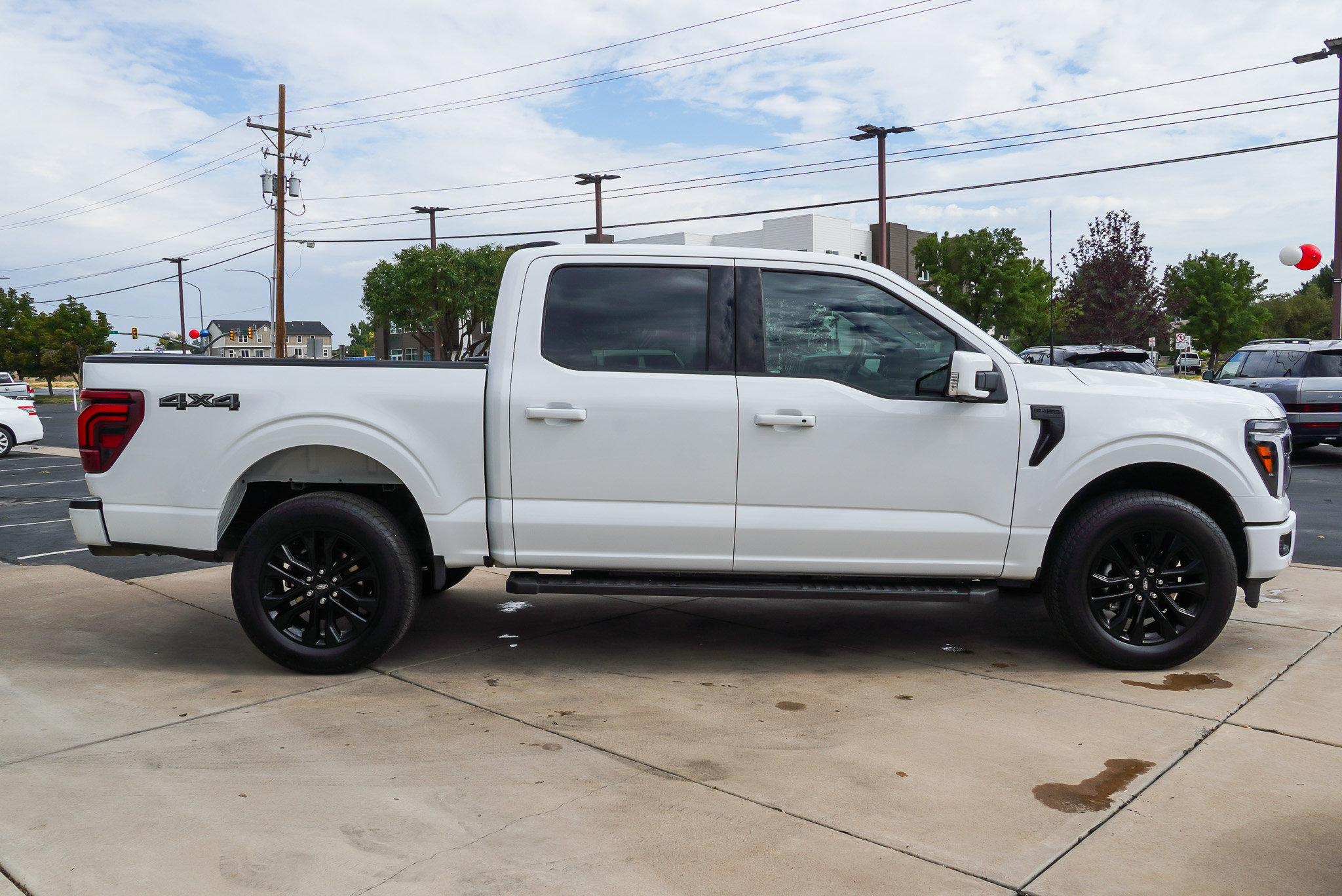2025 Ford F-150 Lariat - Photo 9