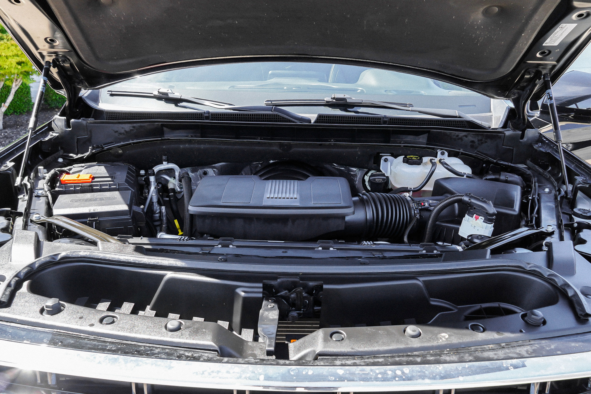 2024 GMC Yukon XL SLT - Photo 16