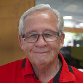 Staff member Greg Norton from ID_1dc951ab1e8e