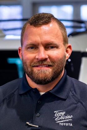 Staff member Brad Garner from ID_b80b4c2e7eb3