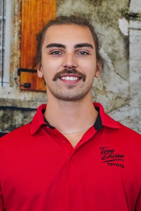 Staff member Evan Kraenzlein  from ID_1dc951ab1e8e