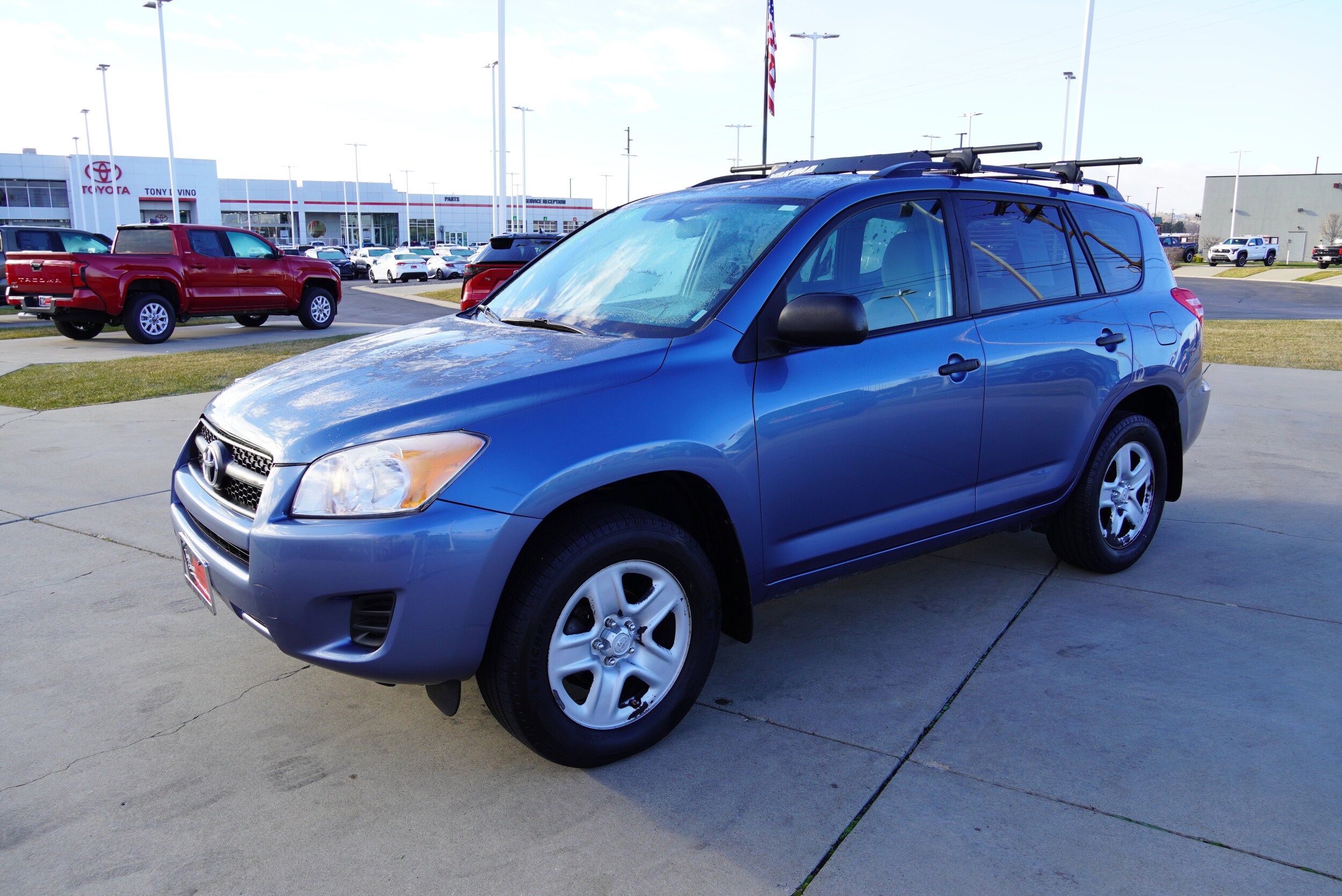 2012 Toyota RAV4 Base photo 2