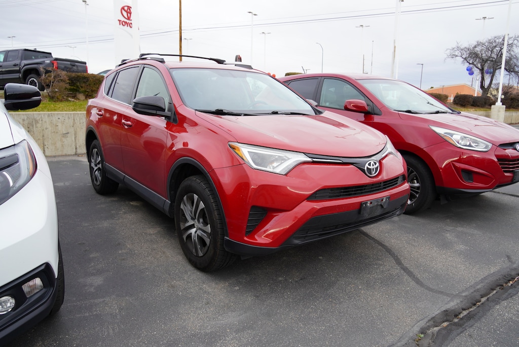 Used 2016 Toyota RAV4 LE SUV
