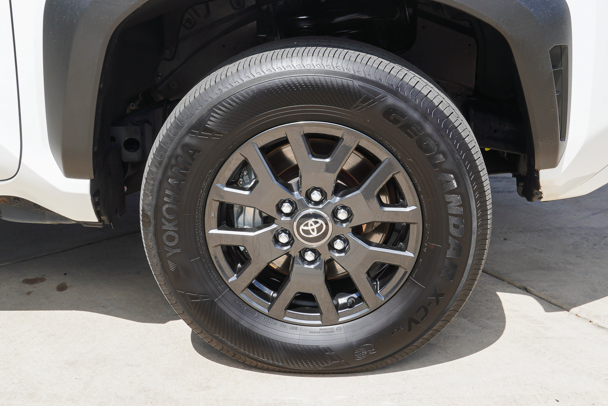 2025 Toyota 4Runner SR5 - Photo 10