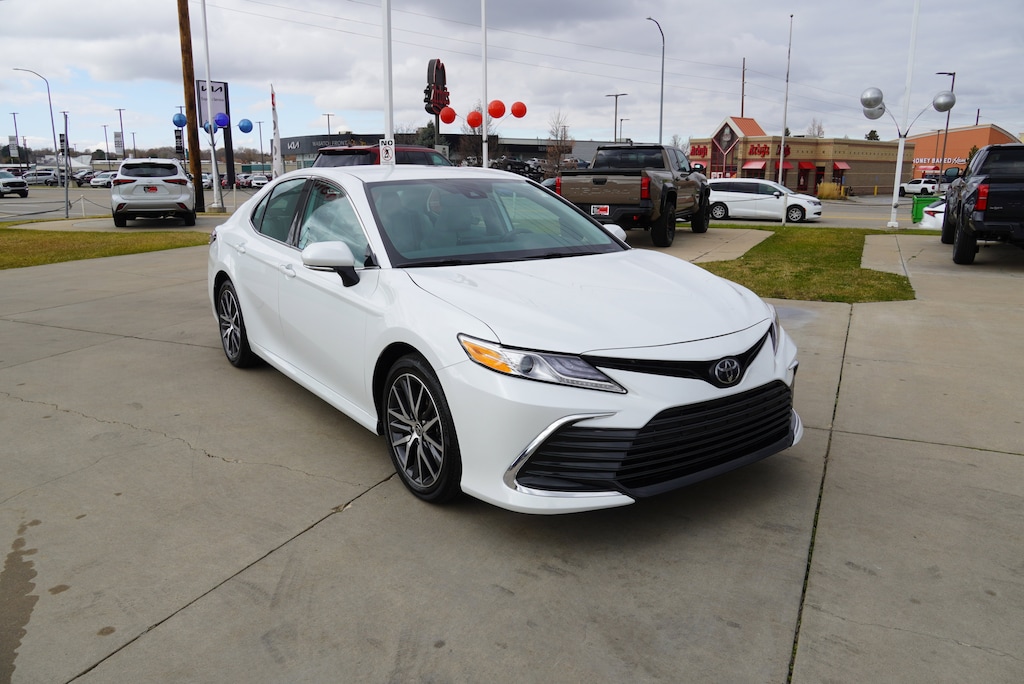 Used 2024 Toyota Camry XLE Sedan