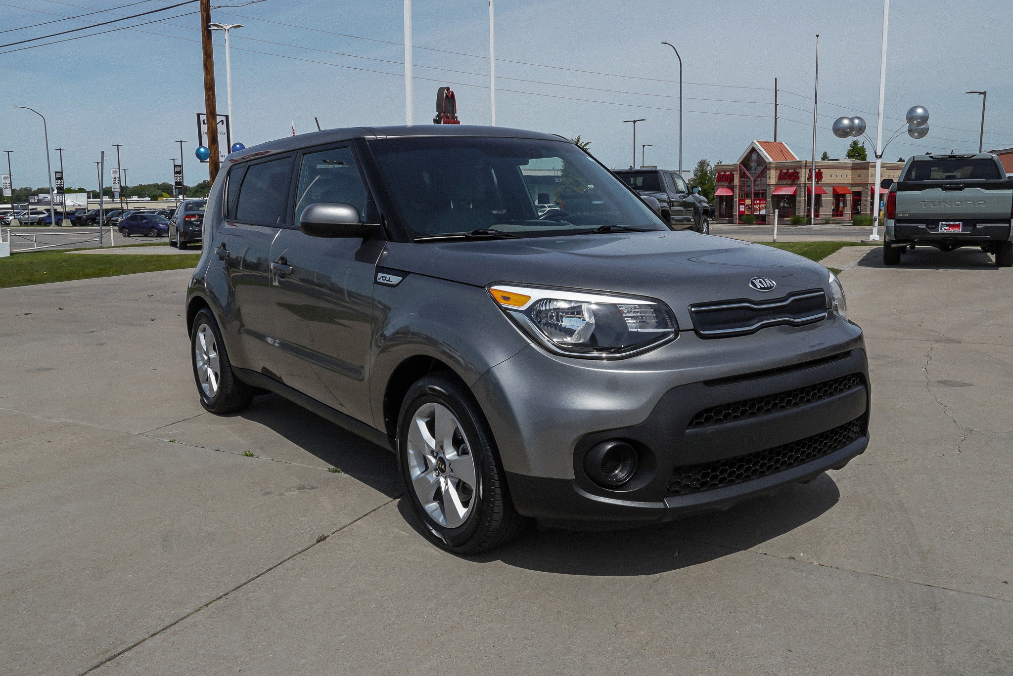 Used 2018 Kia Soul Base with VIN KNDJN2A20J7620051 for sale in Riverdale, UT