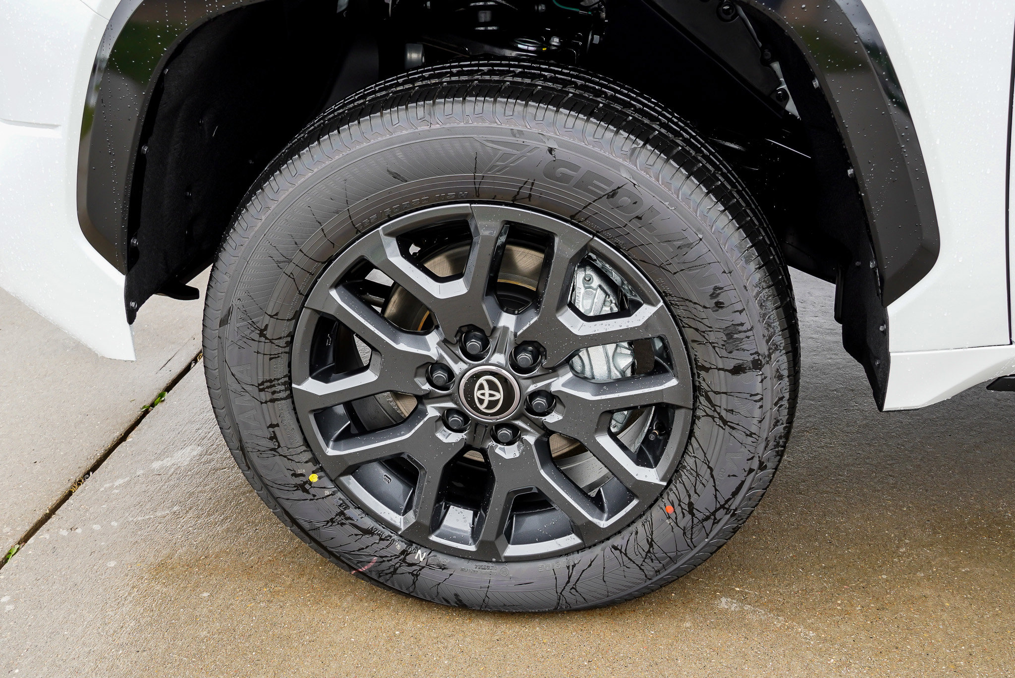 2026 Toyota Tundra Platinum - Photo 12