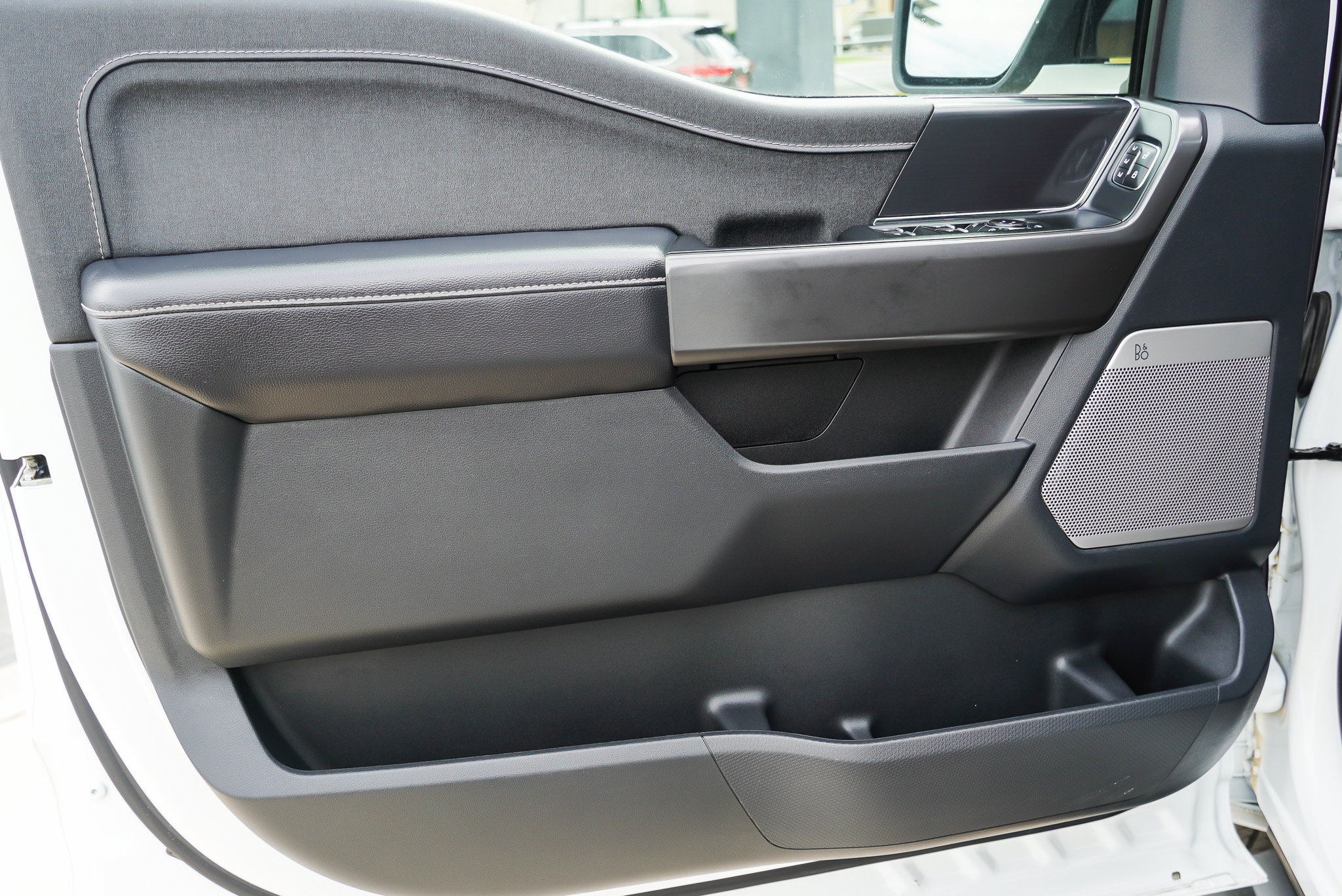 2025 Ford F-150 Lariat - Photo 21