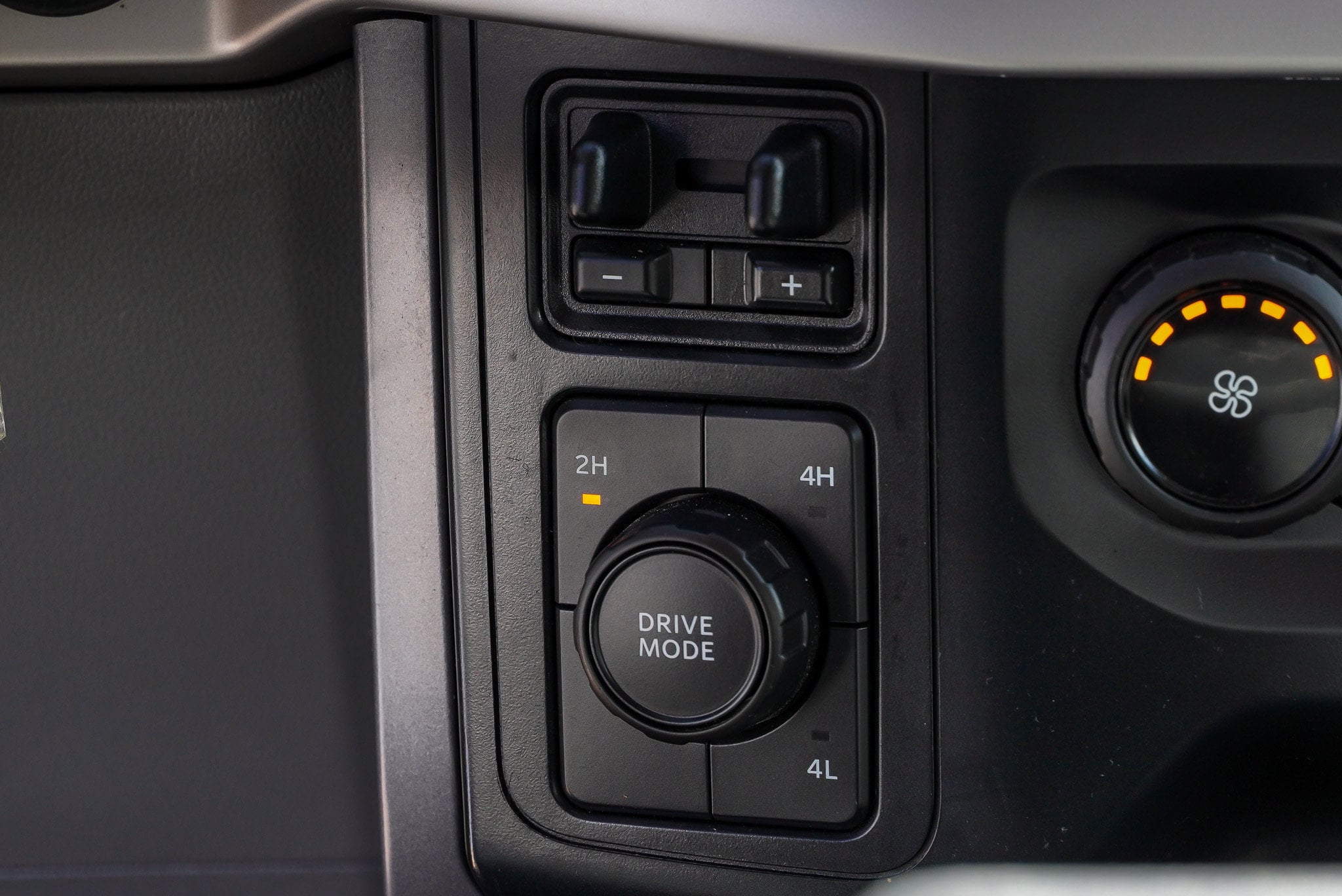 2023 Ford F-150 XLT - Photo 39