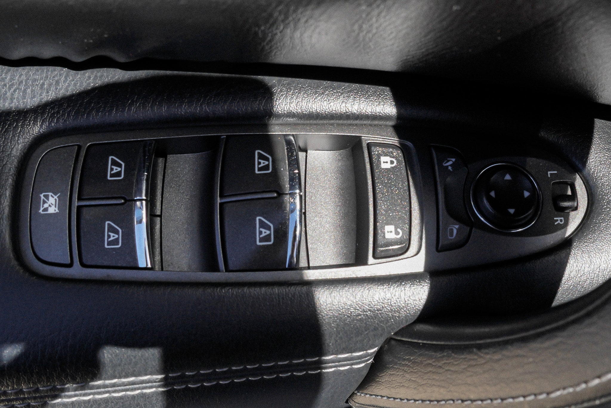 2019 Nissan Armada Platinum - Photo 20