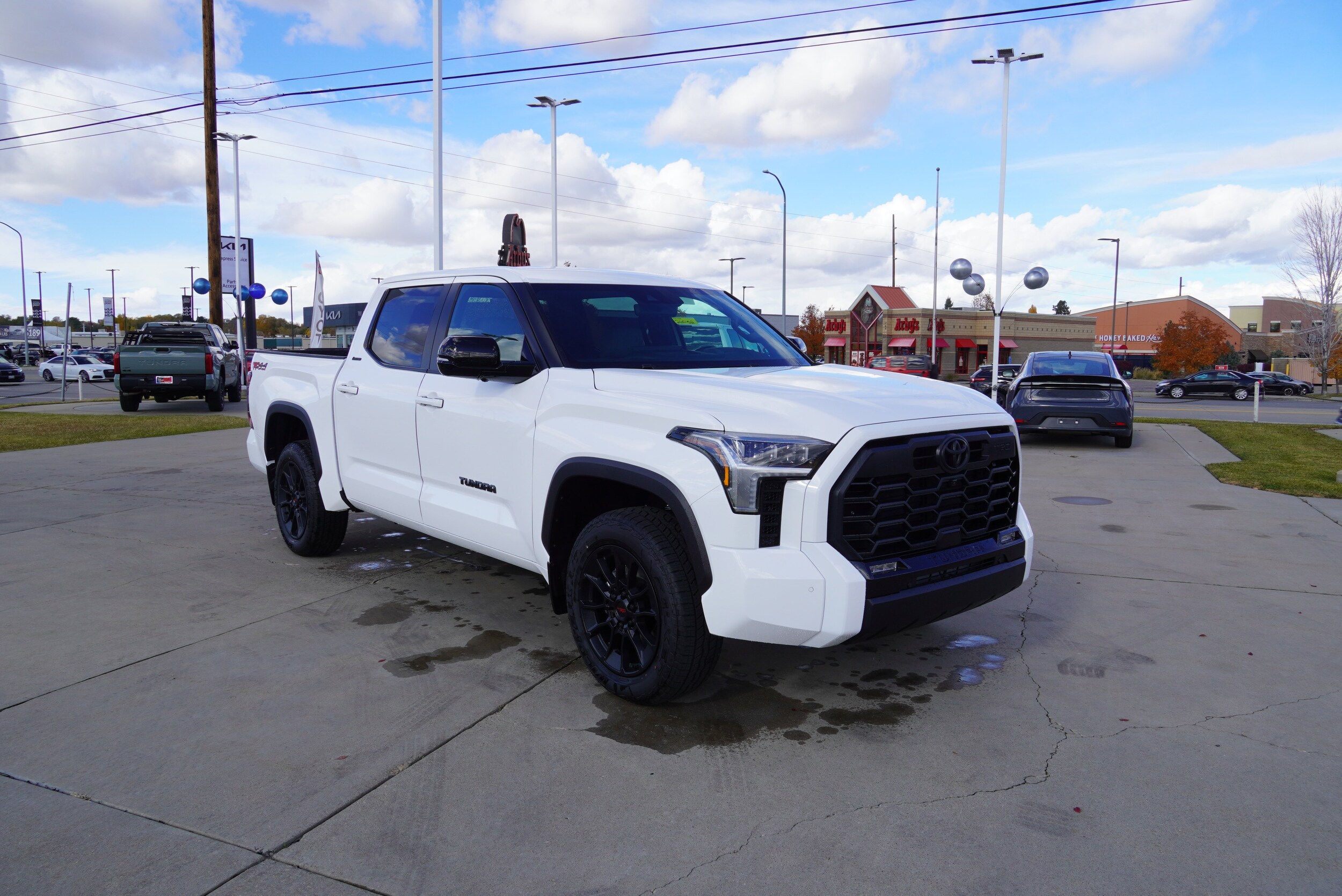 2026 Toyota Tundra Limited photo 2