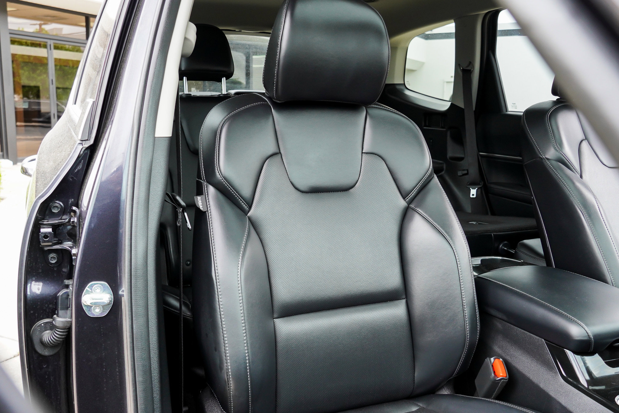 2025 Kia Telluride S - Photo 26
