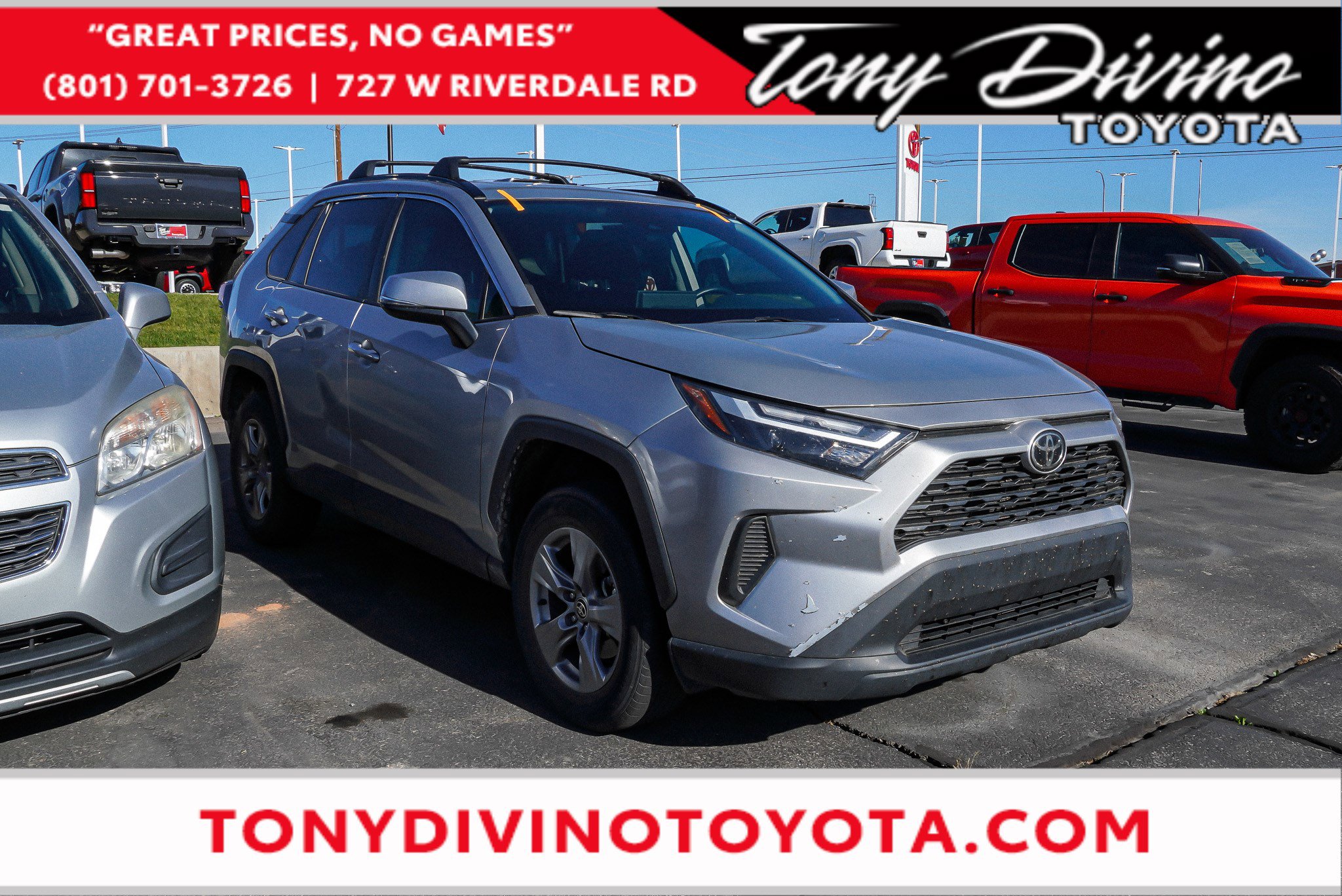 Silver Sky Metallic 2022 Toyota RAV4 XLE AWD SUV / Crossover All-Wheel Drive Automatic