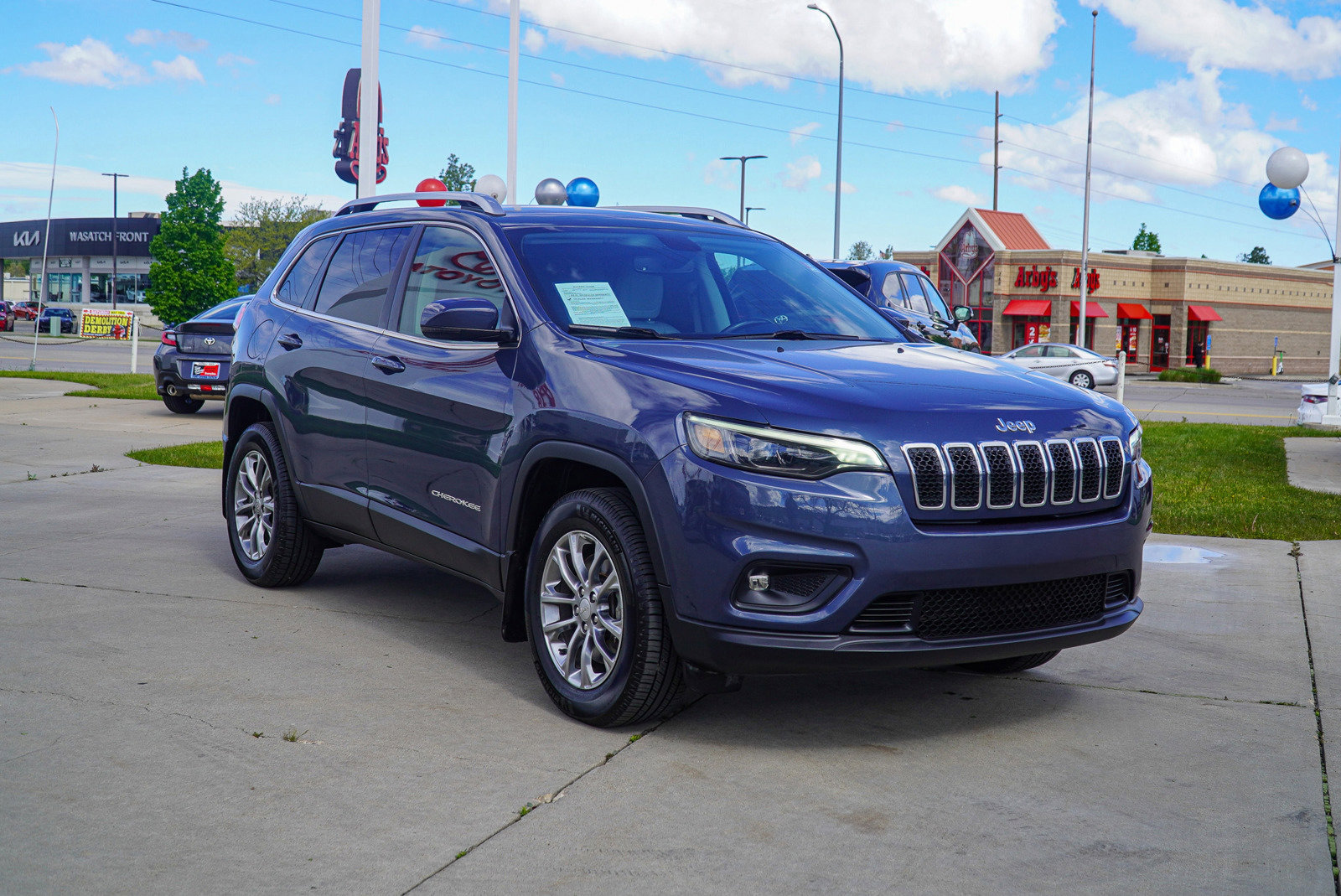 Used 2020 Jeep Cherokee Latitude Plus with VIN 1C4PJMLX4LD539178 for sale in Riverdale, UT