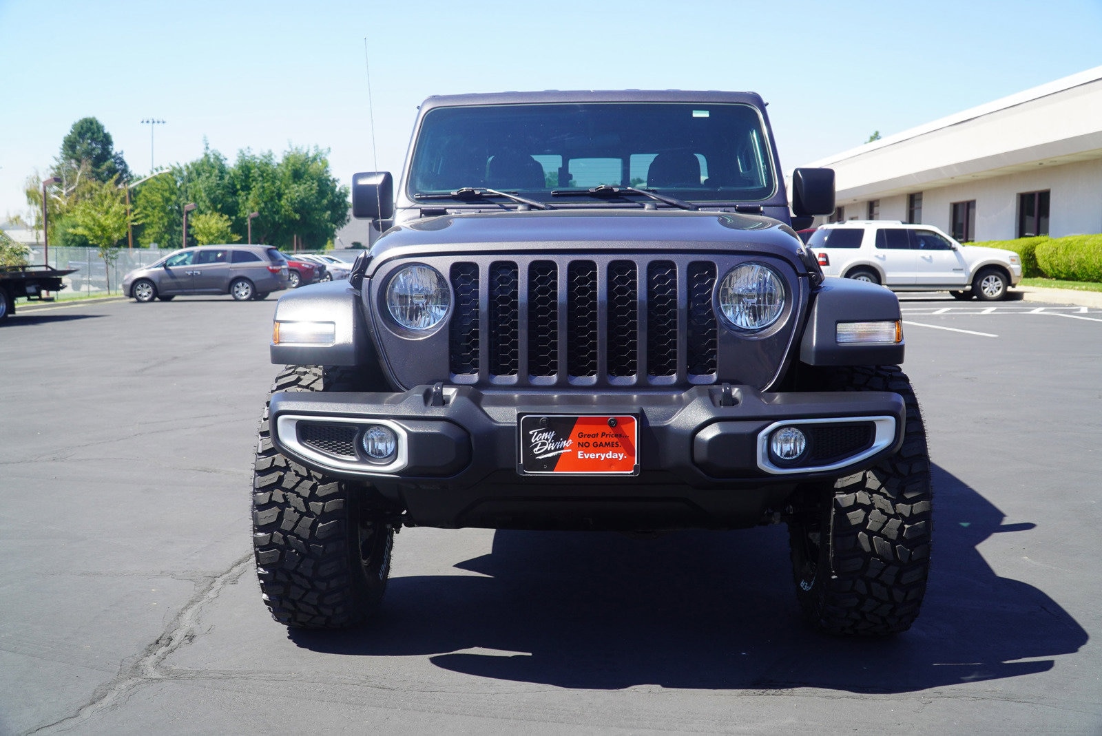 Used 2023 Jeep Gladiator Sport S with VIN 1C6HJTAG1PL514775 for sale in Riverdale, UT