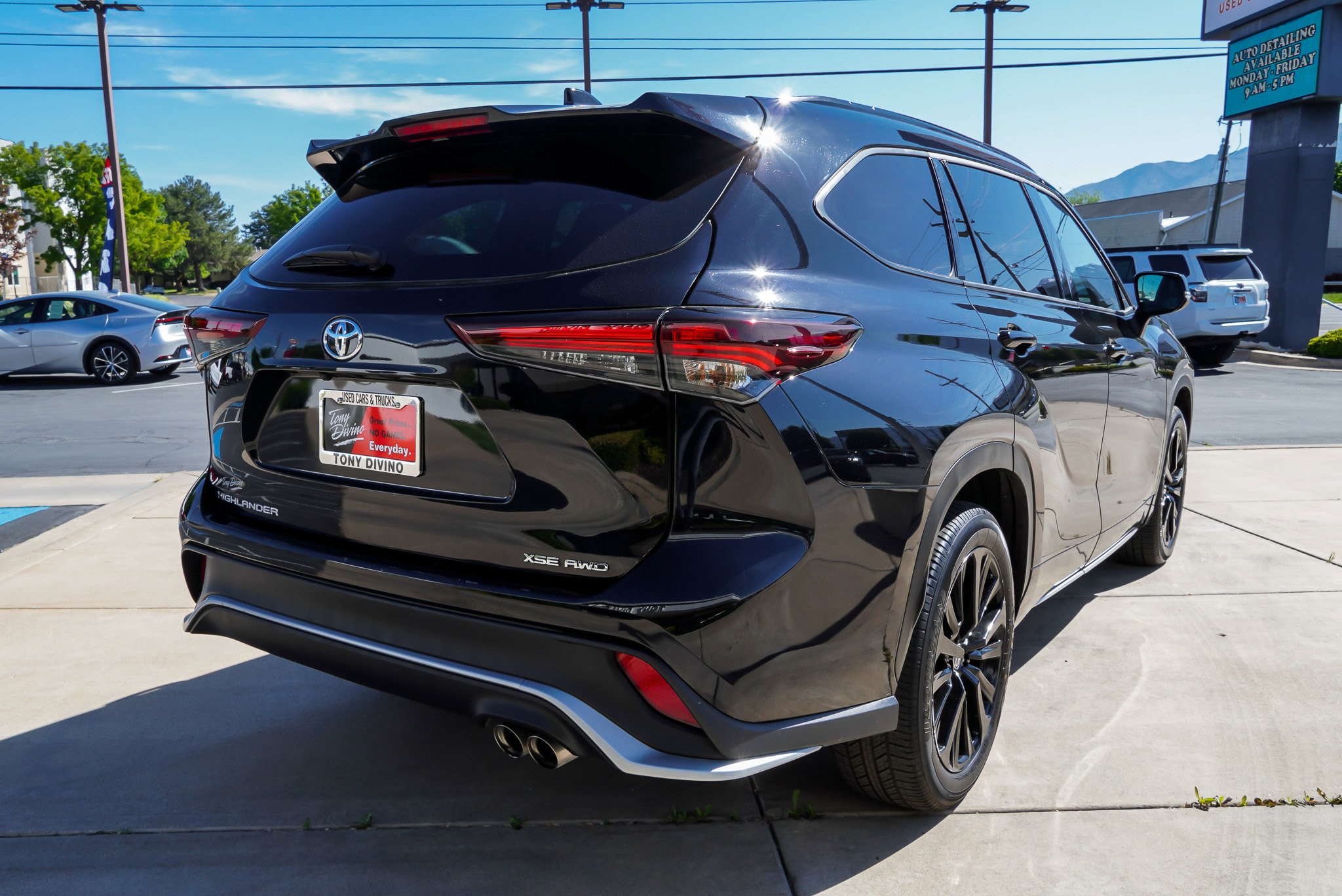 2025 Toyota Highlander XSE - Photo 8