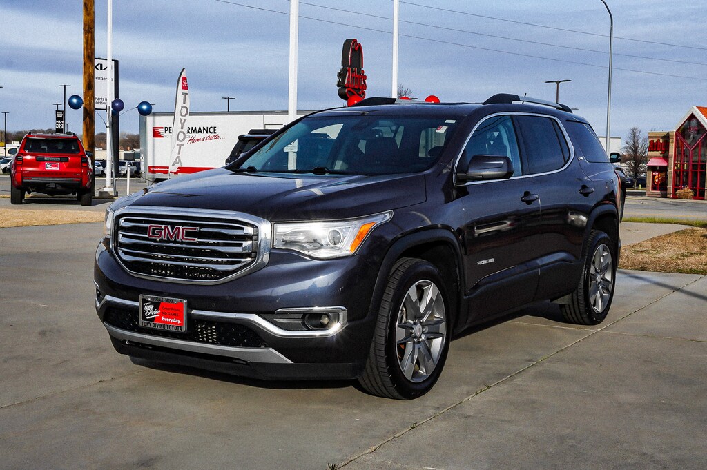 Used 2018 GMC Acadia SLT-2 SUV