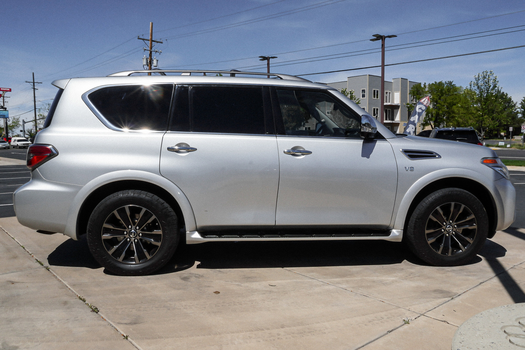 2019 Nissan Armada Platinum - Photo 9