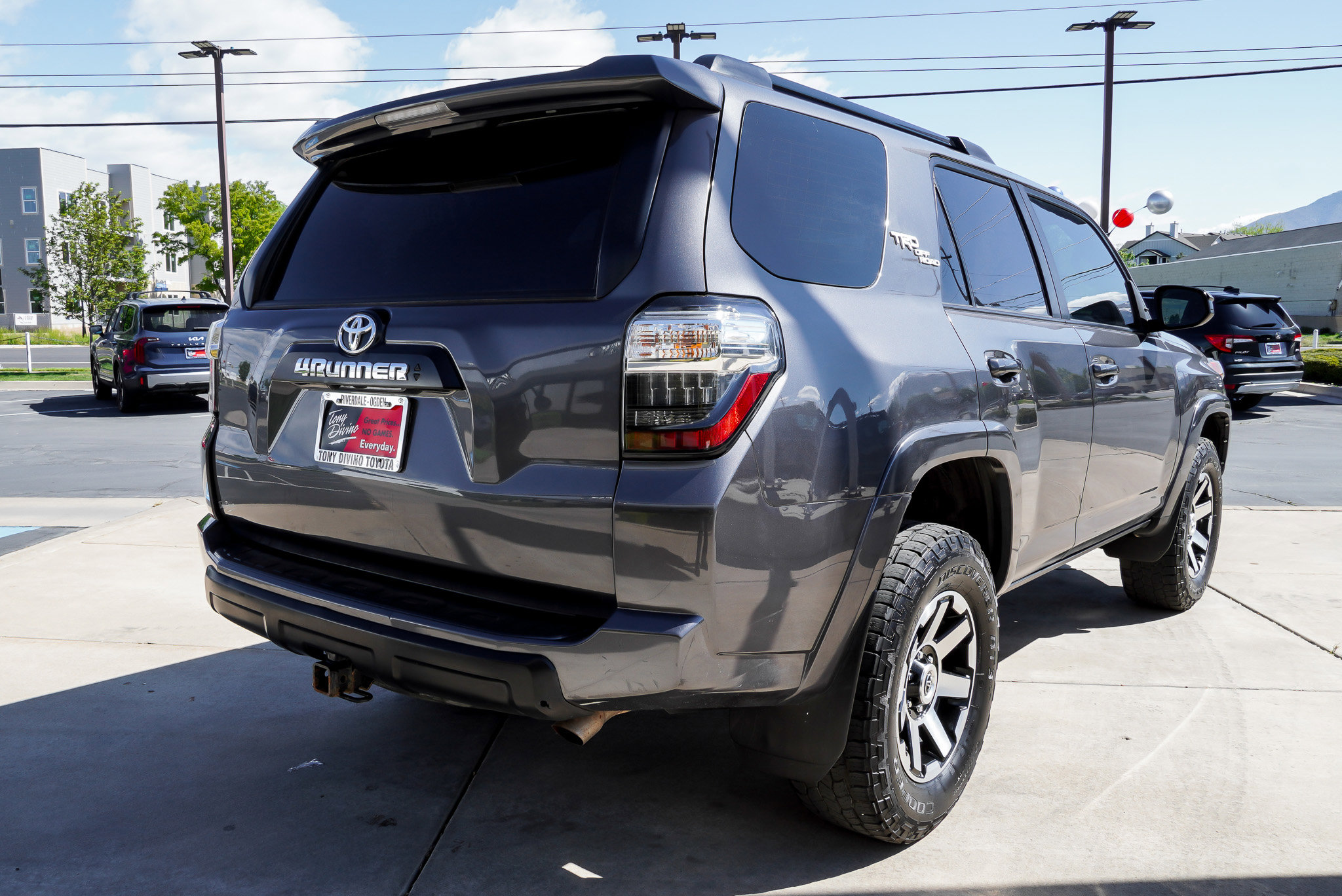 2023 Toyota 4Runner TRD Off-Road - Photo 8