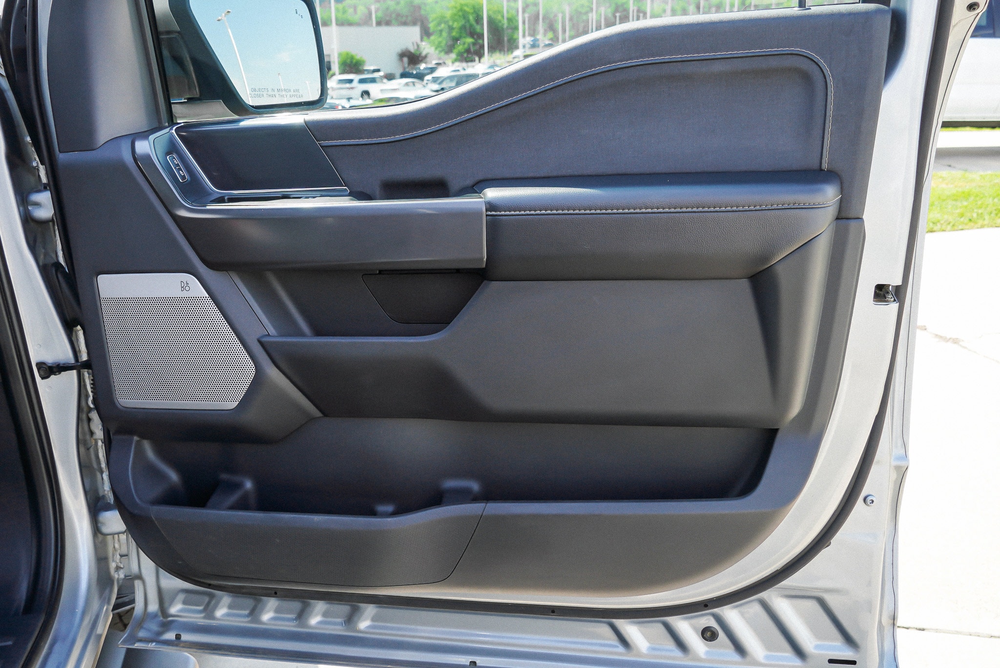 2025 Ford F-150 Lariat - Photo 30