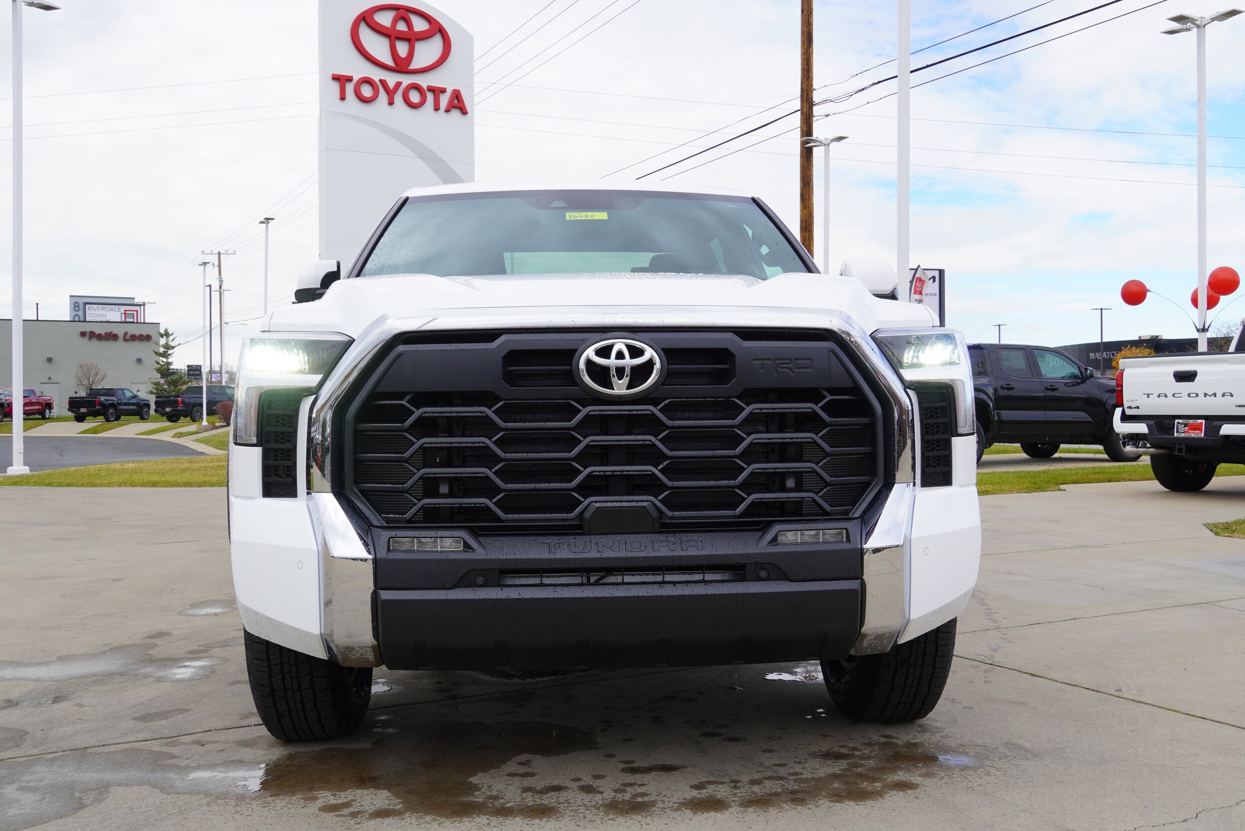 2026 Toyota Tundra SR5 CrewMax photo 3