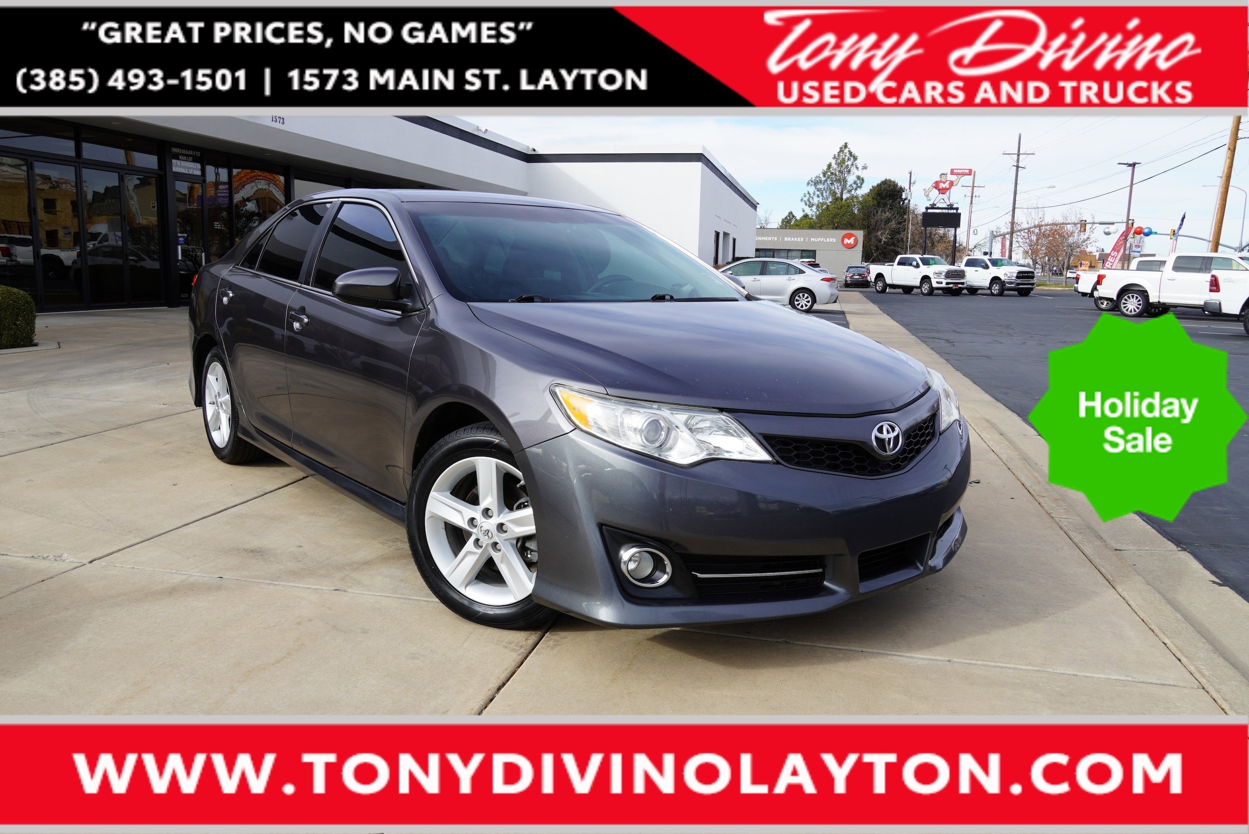 2013 Toyota Camry SE's photo