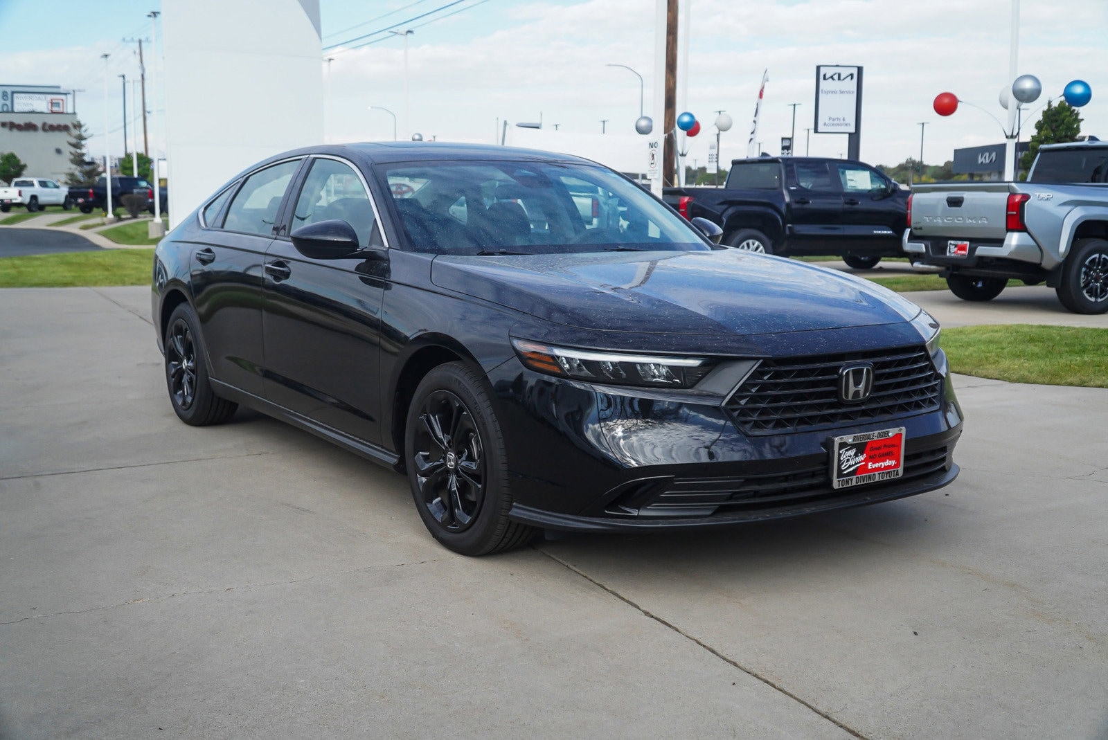 Used 2024 Honda Accord EX with VIN 1HGCY1F38RA031583 for sale in Riverdale, UT