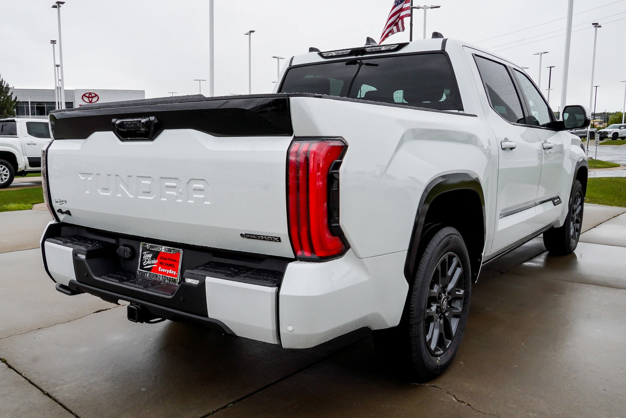 2026 Toyota Tundra Platinum - Photo 8