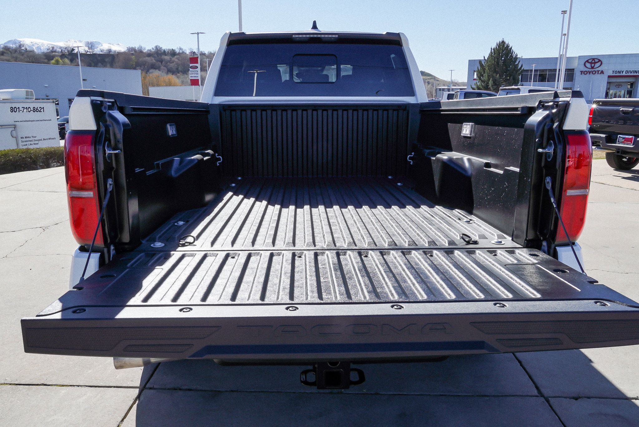 2026 Toyota Tacoma SR5 - Photo 14