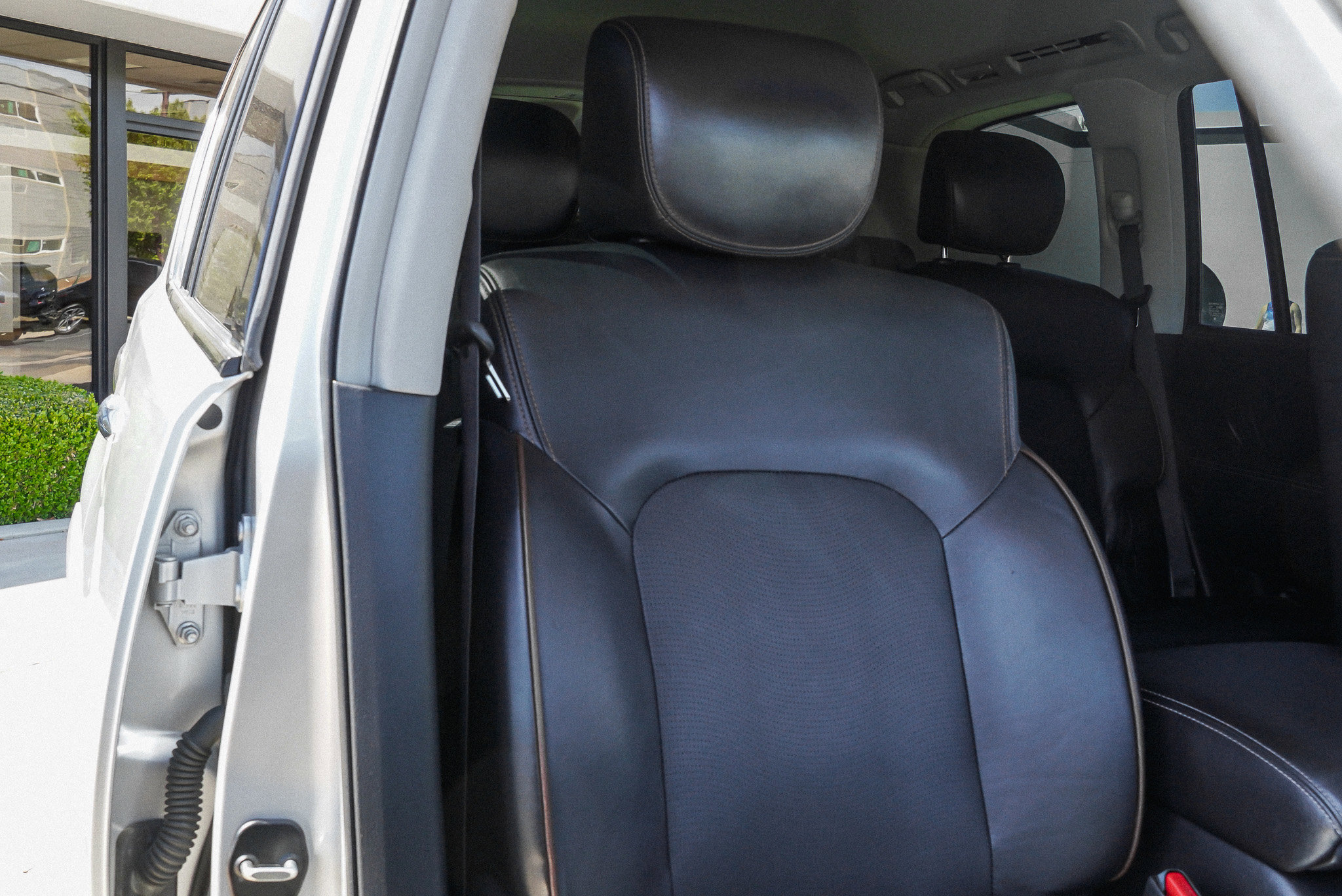 2019 Nissan Armada Platinum - Photo 25