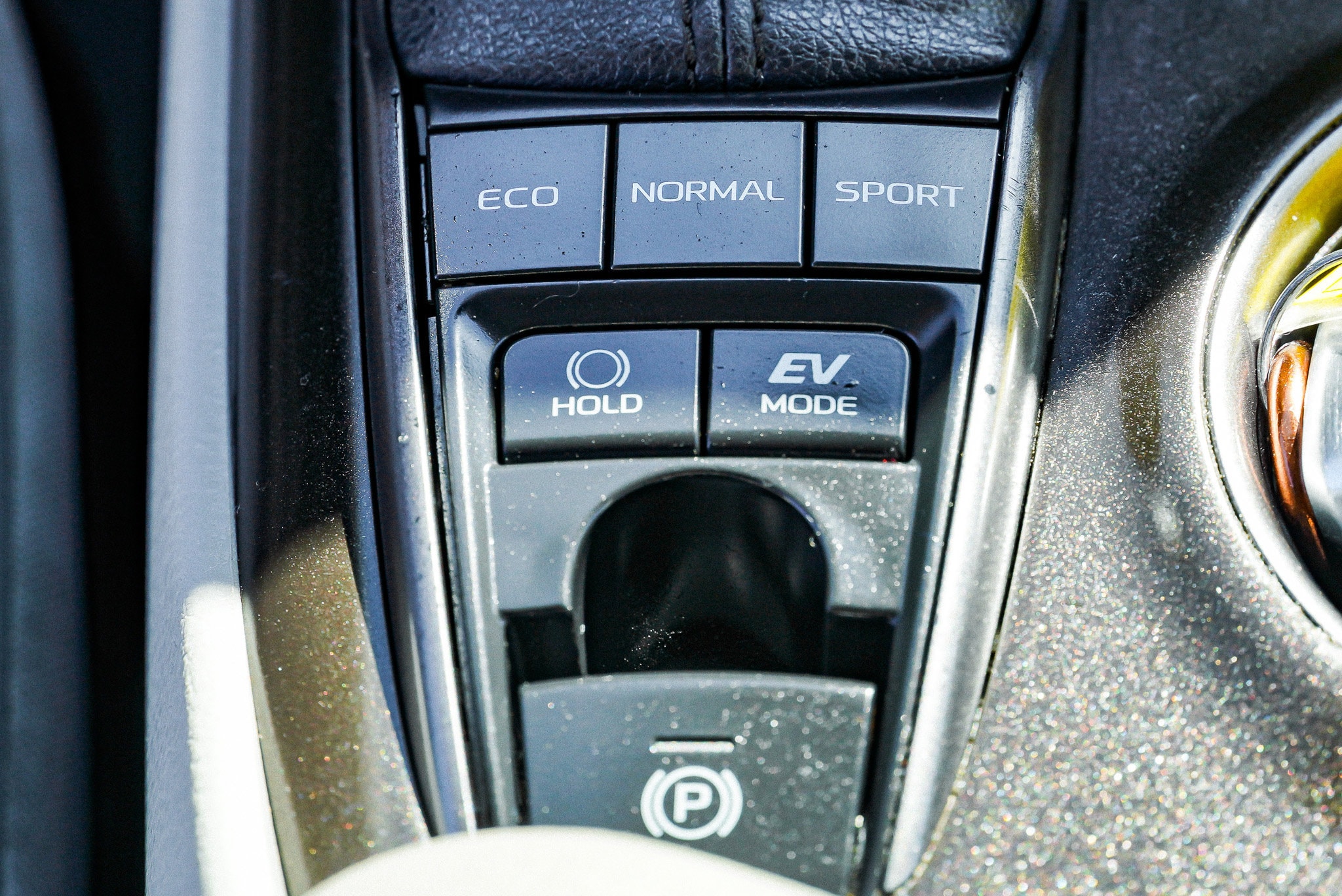 2021 Toyota Camry SE - Photo 36