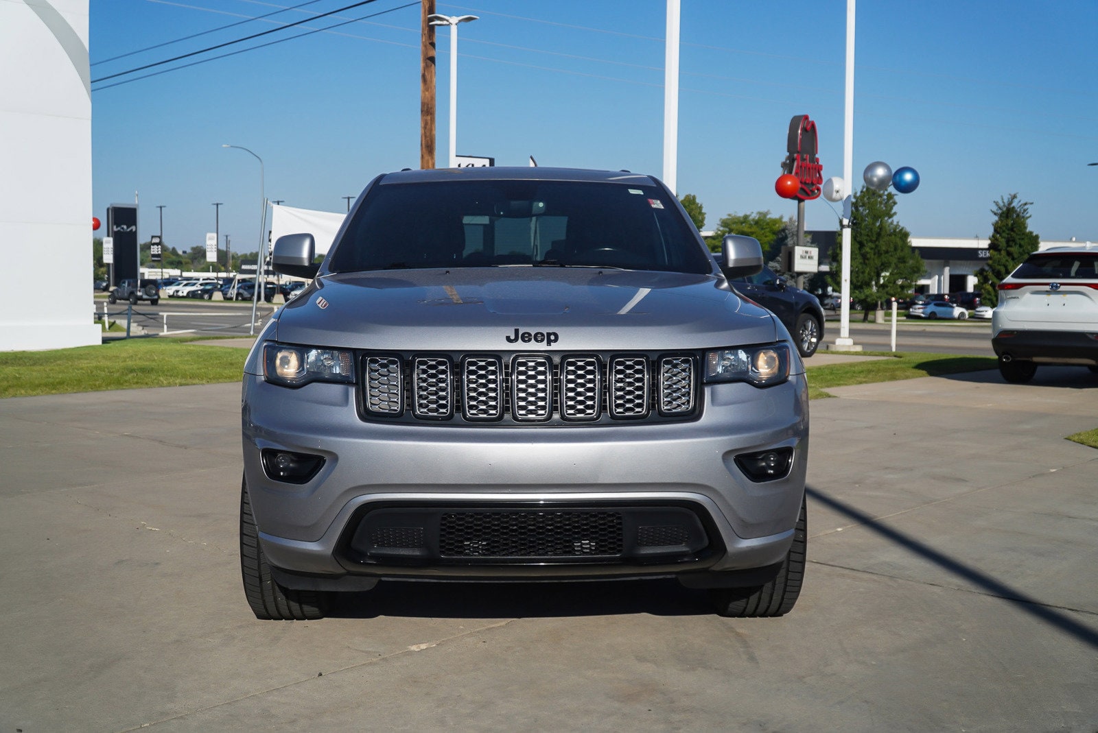 Used 2019 Jeep Grand Cherokee Altitude with VIN 1C4RJFAG9KC565450 for sale in Riverdale, UT