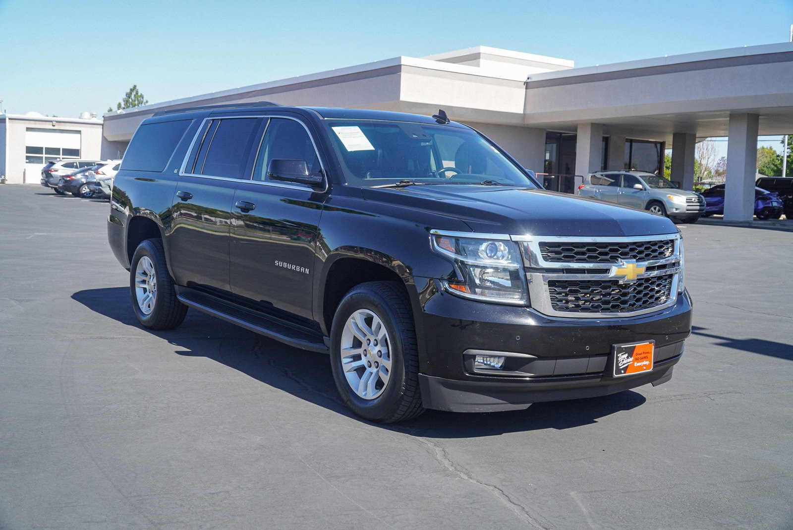 Used 2015 Chevrolet Suburban LT with VIN 1GNSKJKCXFR514580 for sale in Riverdale, UT