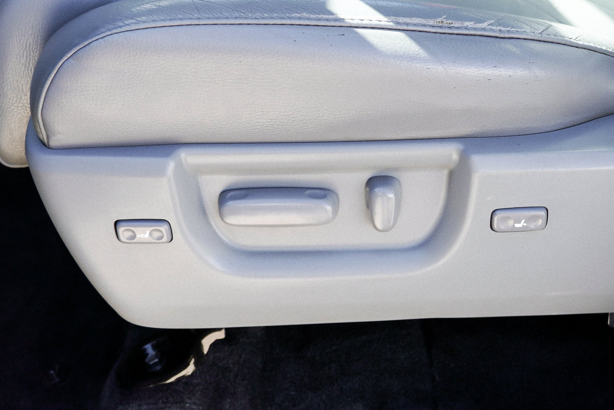 2016 Toyota Sequoia SR5 - Photo 17
