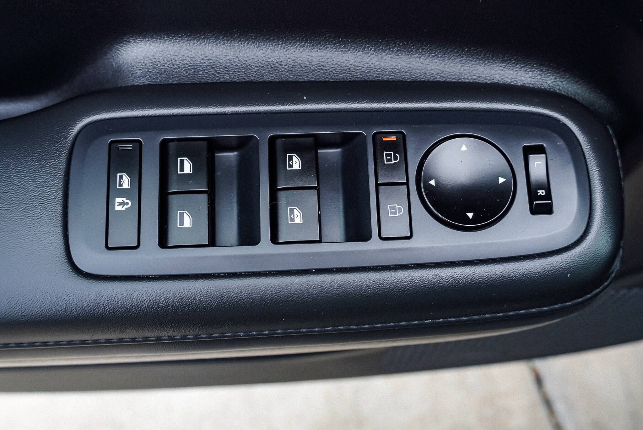 2025 Hyundai Santa Fe SEL - Photo 19