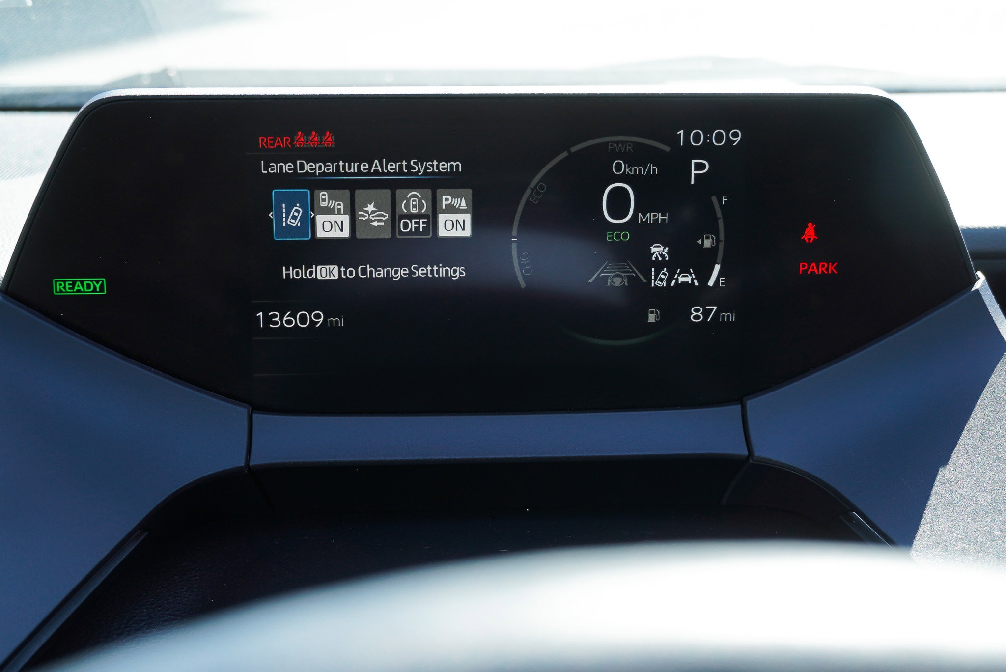 2024 Toyota Prius XLE - Photo 39