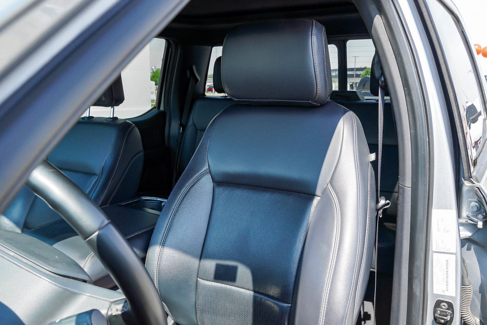 2025 Ford F-150 Lariat - Photo 16