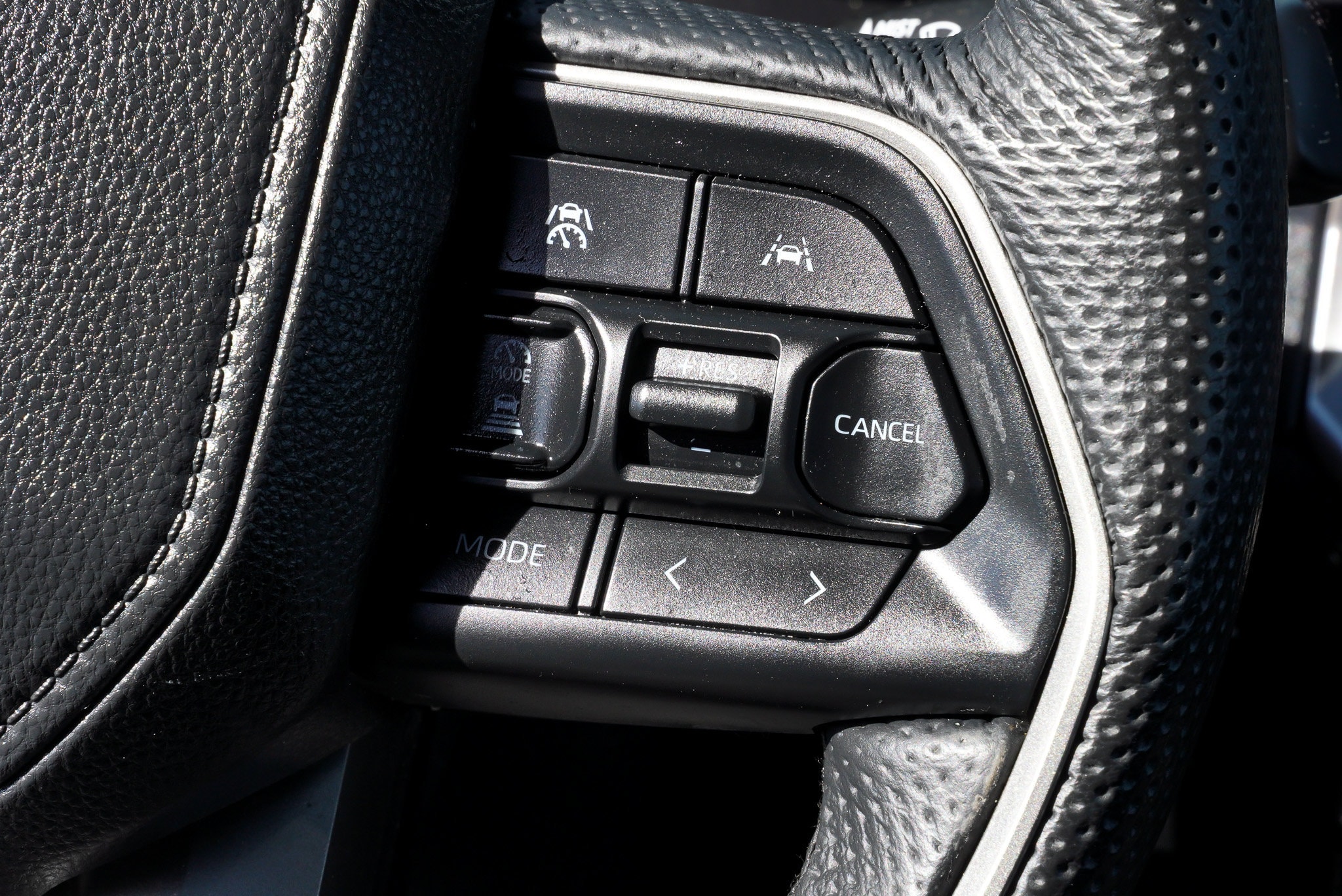 2025 Toyota Tacoma TRD Off Road - Photo 36